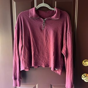 Hollister Boyfriend Tee - Quarter Zip